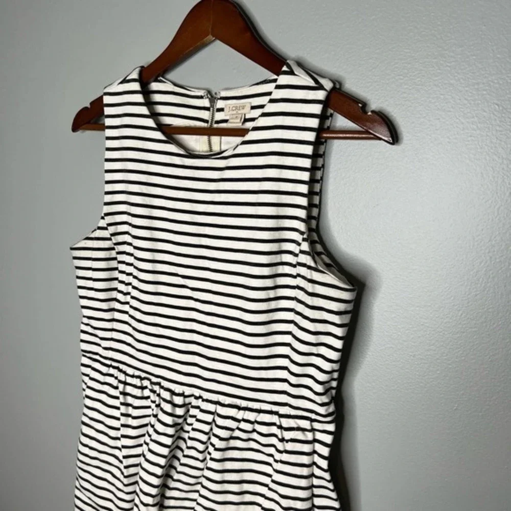 J. Crew crew size